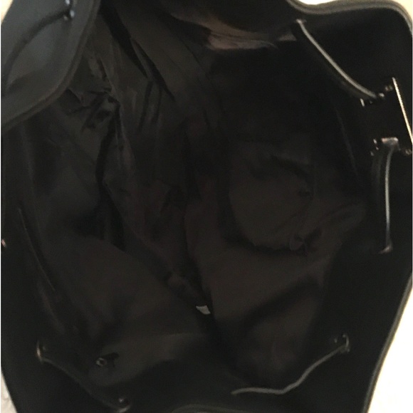 Maude Vivante Awesome 🤩 Grommetted Feather-light Bucket Bag - Picture 6 of 11